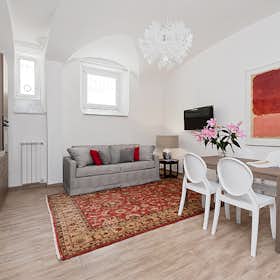 Apartment for rent for €3,600 per month in Rome, Via Amedeo VIII