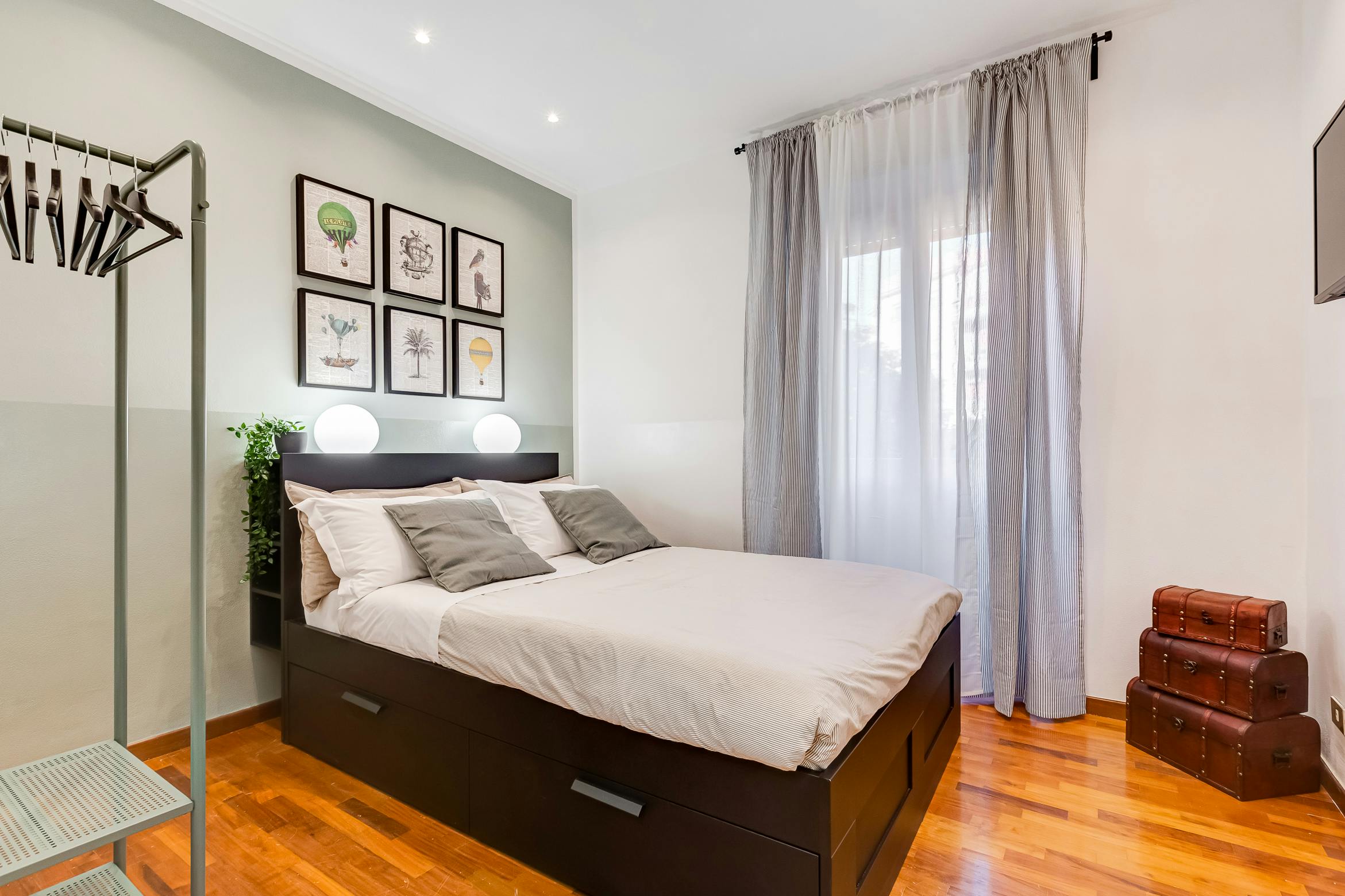 preview gallery tile