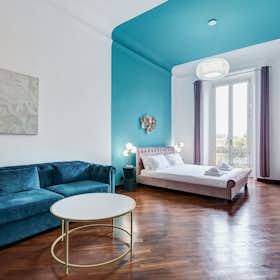 Apartment for rent for €15,000 per month in Rome, Via Nazionale