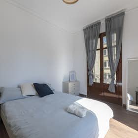 Private room for rent for €950 per month in Barcelona, Plaça de Ramon Berenguer el Gran