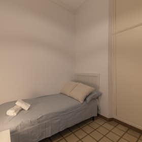 Private room for rent for €795 per month in Barcelona, Plaça de Ramon Berenguer el Gran