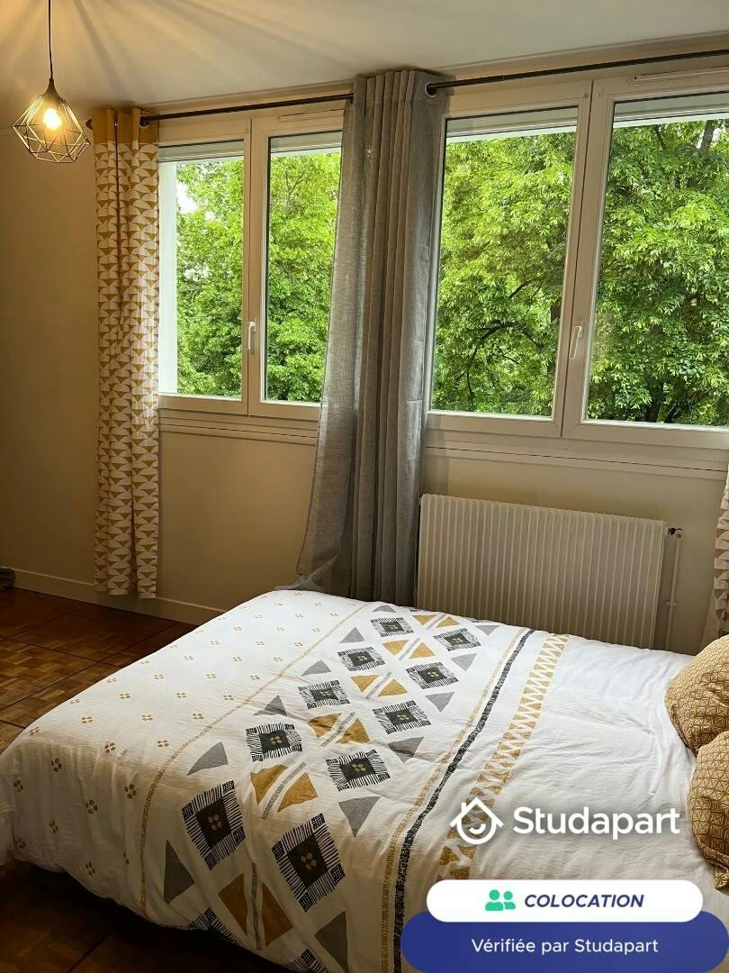 Private room for rent on Rue Émile Guyou, Toulouse - Plus