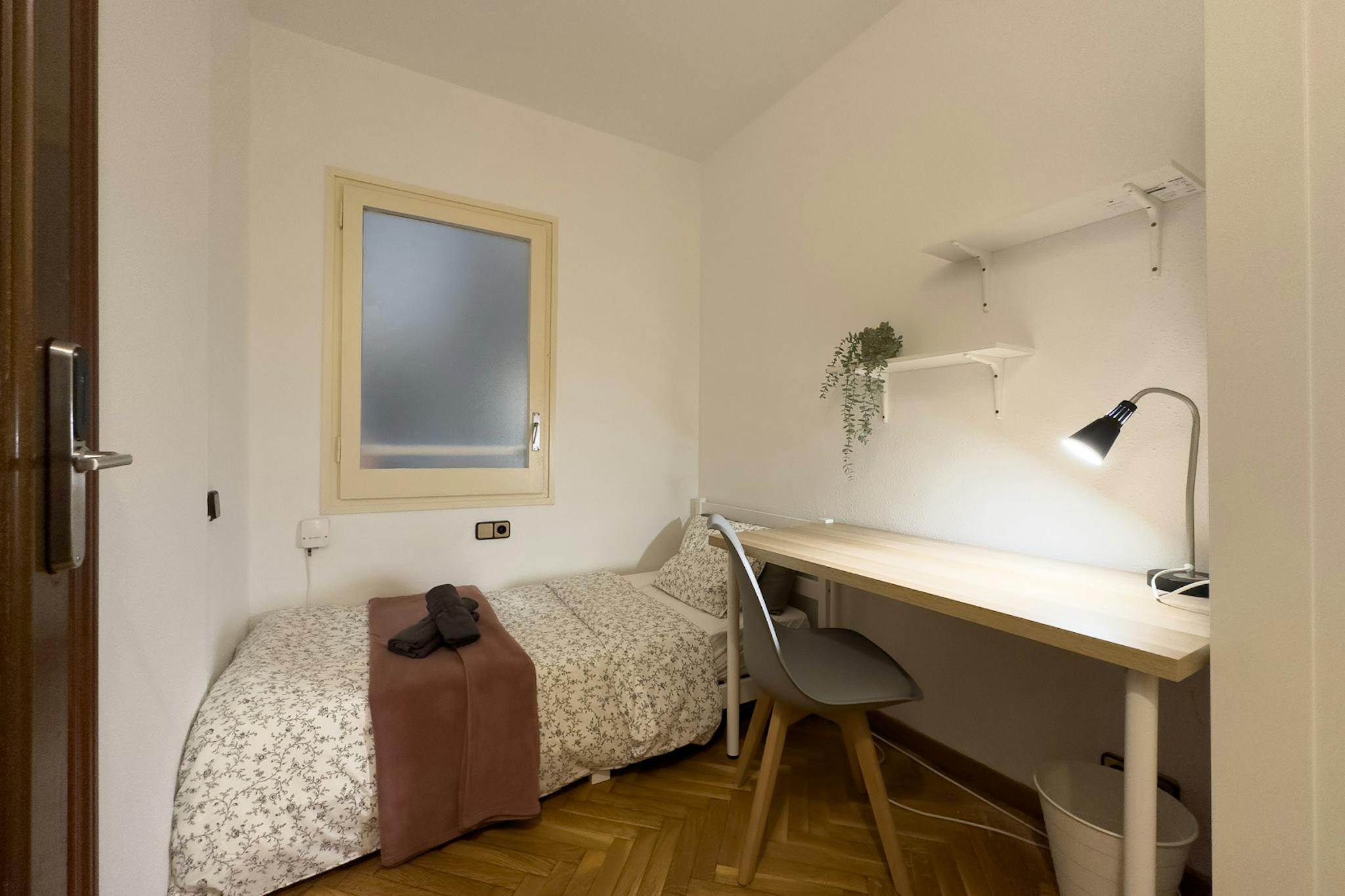 Carrer de Provença, Barcelona preview