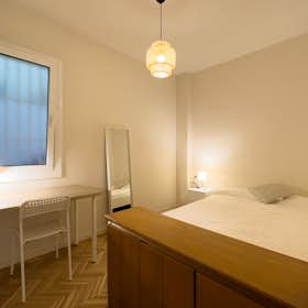 Private room for rent for €725 per month in Barcelona, Carrer de Mallorca