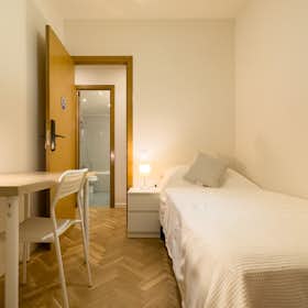 Private room for rent for €699 per month in Barcelona, Carrer de Mallorca