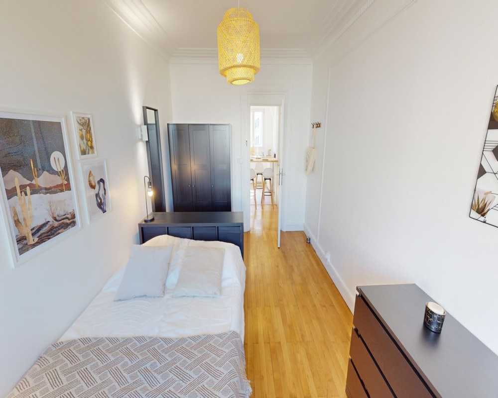 Single room Paris, 16m² — photo 23