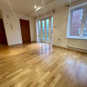 Apartamento for rent for £ 1.539 per month in London, Salento Close