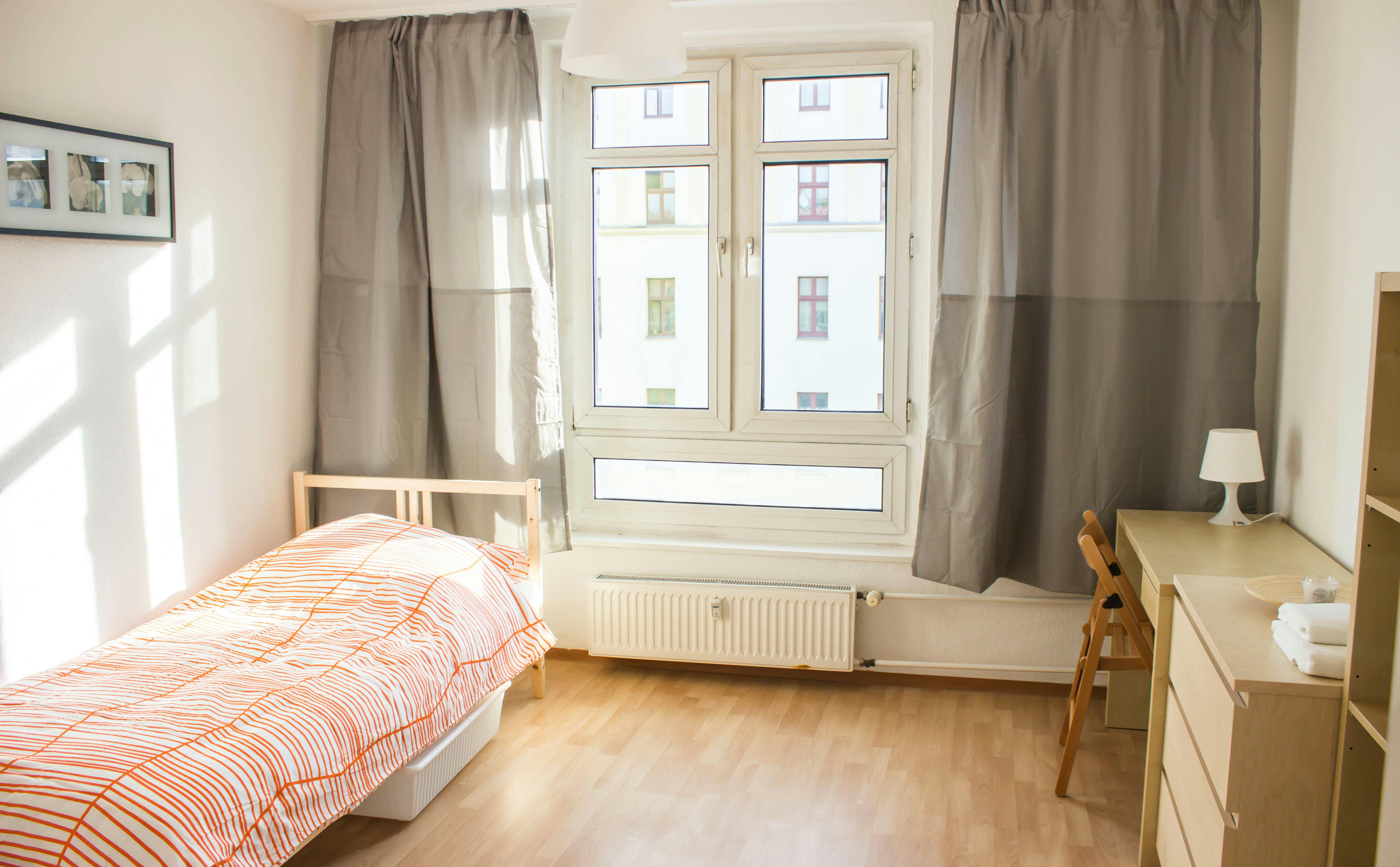 Private room in Stromstraße, Berlin (1500351) room image 1