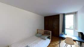Pokój prywatny do wynajęcia za 410 € miesięcznie w mieście Orléans, Rue Lazare Carnot