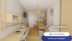 Pokój prywatny do wynajęcia za 450 € miesięcznie w mieście Caen, Rue de Vaucelles