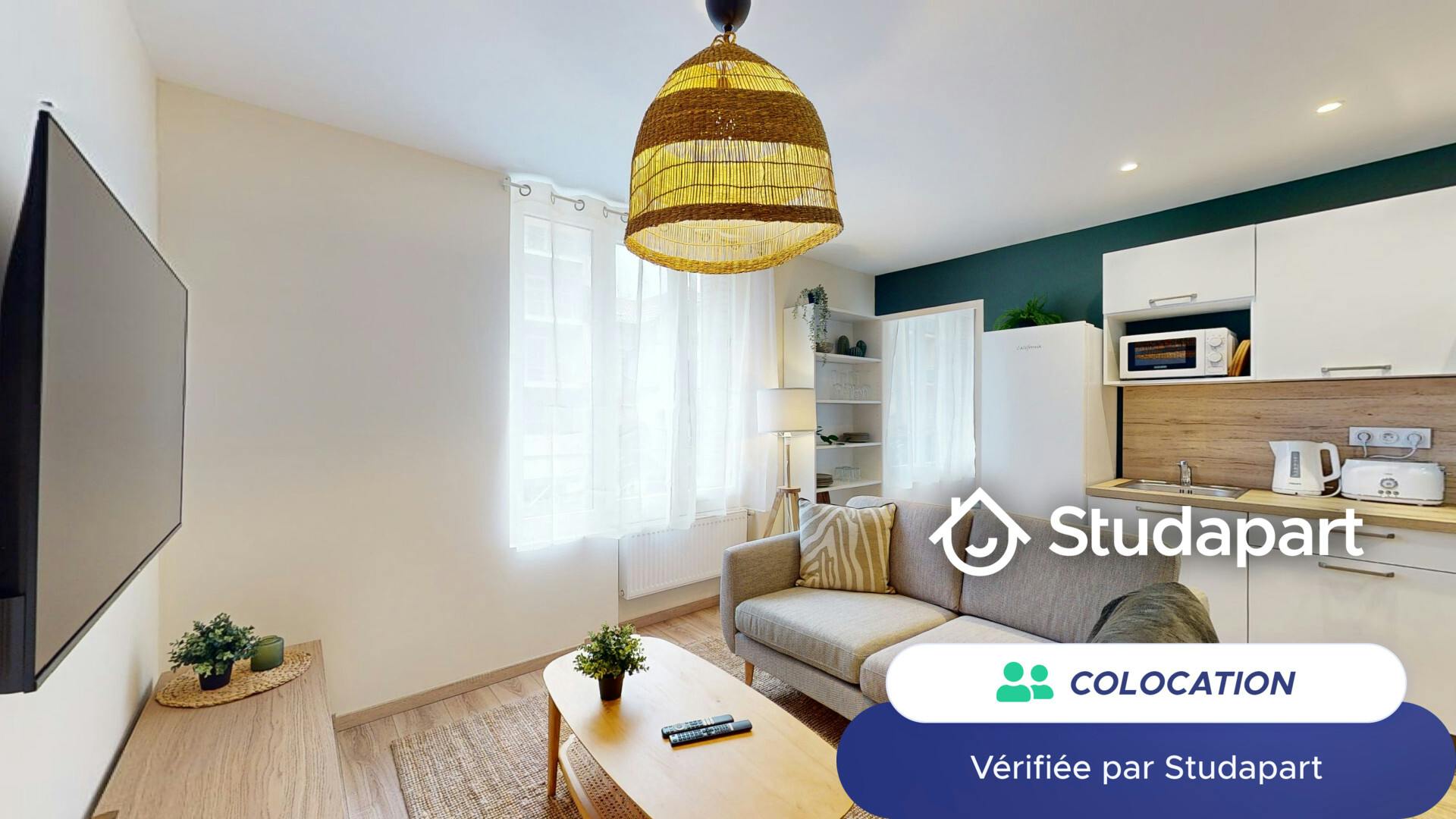 Private room for rent for €510 per month in Grenoble, Rue de Stalingrad