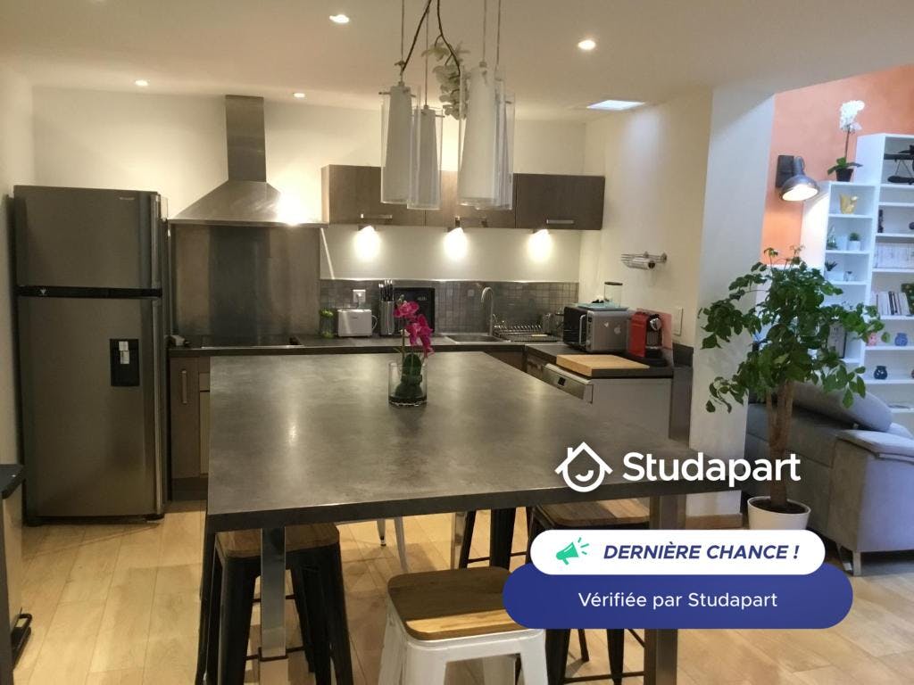 Appartamento in affitto a 670 € al mese a Avignon, Rue Corderie