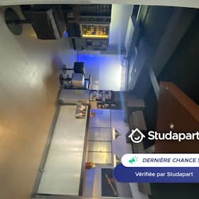 Wohnung for rent for 460 € per month in La Valette-du-Var, Avenue de l'Université