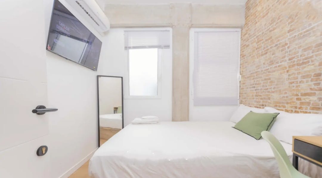 Carrer de l'Arquitecte Alfaro, Valencia Valencia