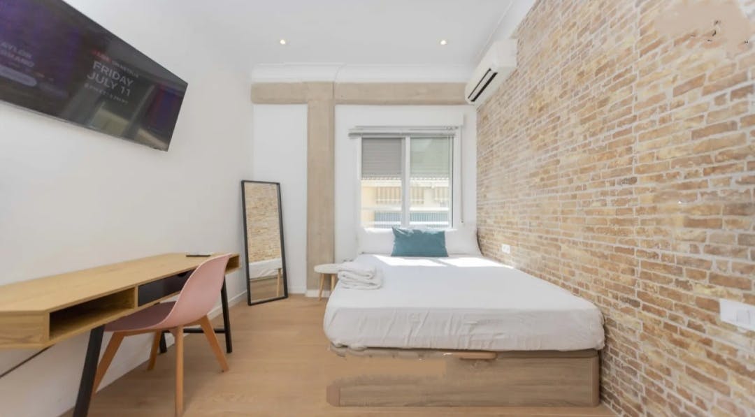 Carrer de l'Arquitecte Alfaro, Valencia Valencia