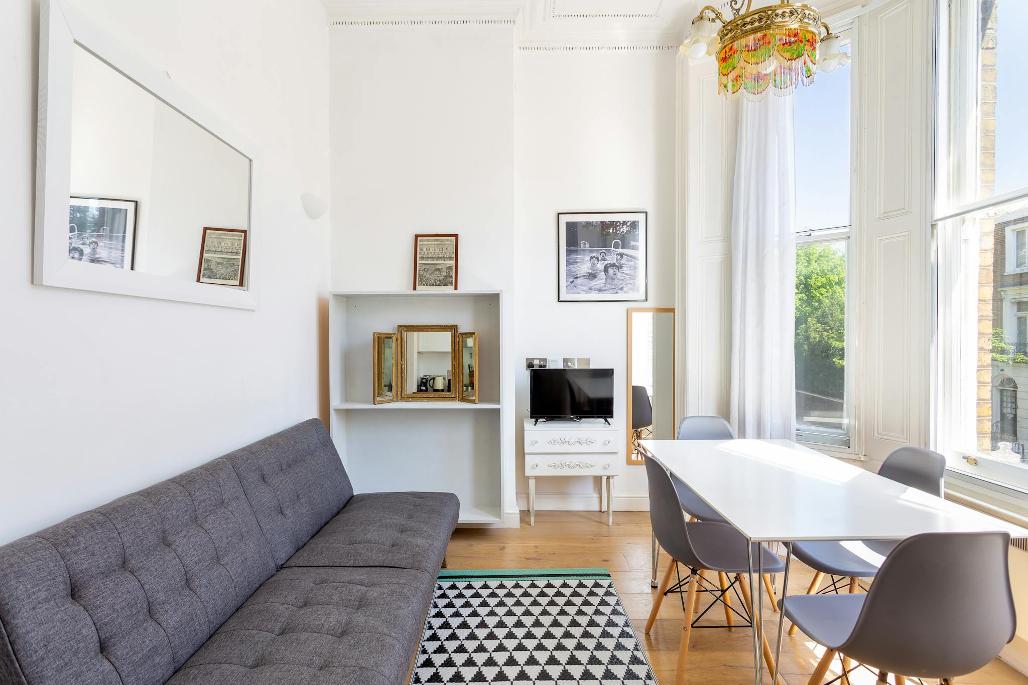 Airlie Gardens, London preview