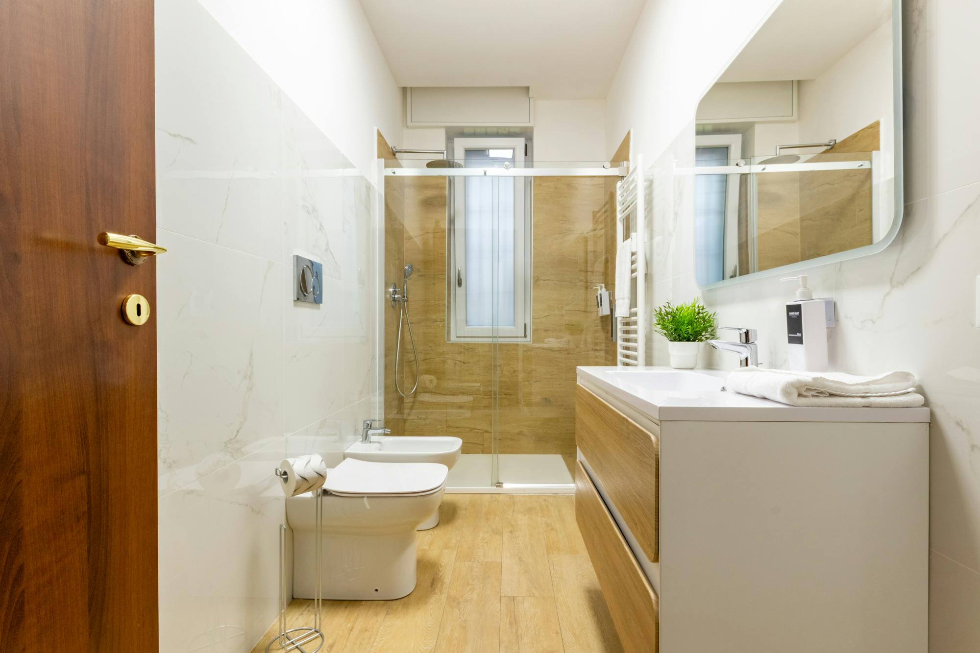 Apartment Milan, 4 beds, 120m² — photo 30