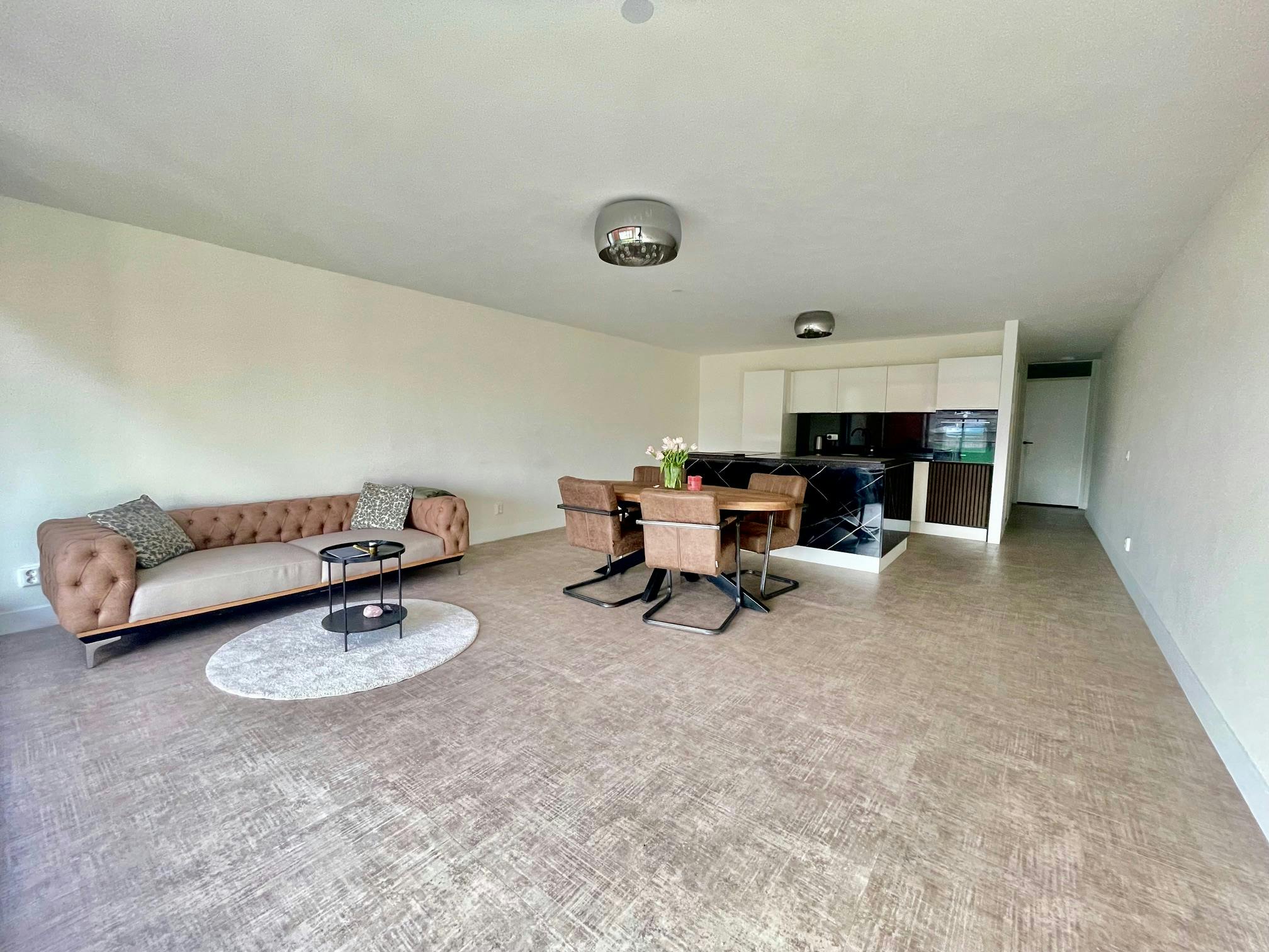 Puck van Heelstraat, Rotterdam preview