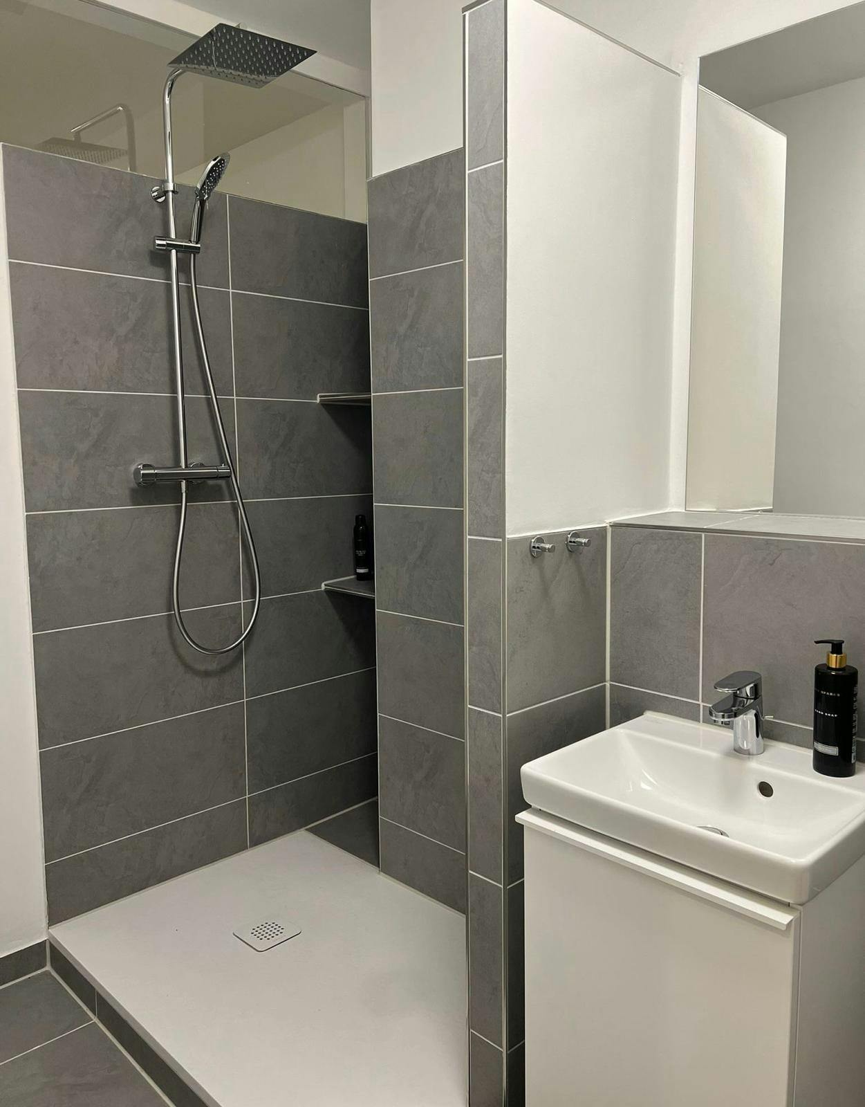1-Bedroom Apartment in Adersstraße, Düsseldorf (1500636) ROOM 2
