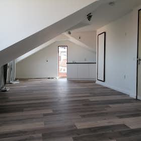 WG-Zimmer for rent for 1.000 € per month in Tilburg, Lovensestraat