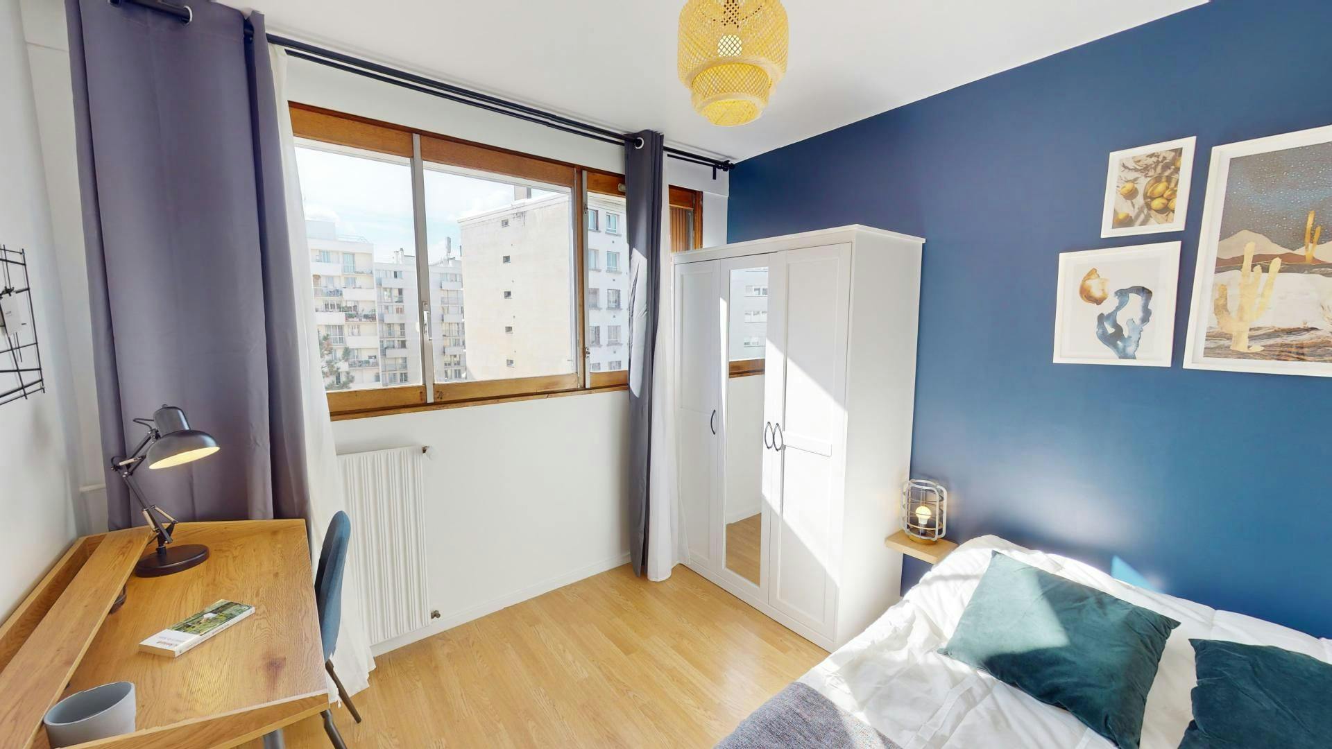 Single room Paris, 9m² — photo 1
