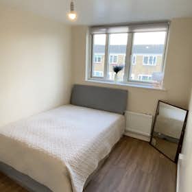 Private room for rent for £859 per month in London, Amina Way