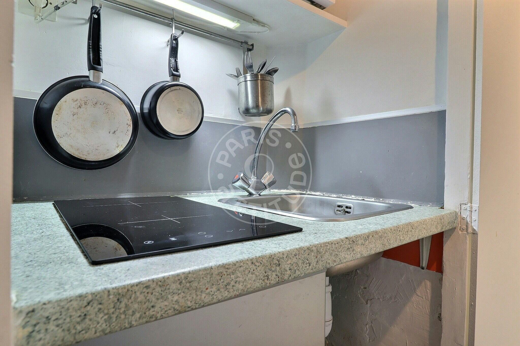 Apartment Paris, 15m² — photo 29