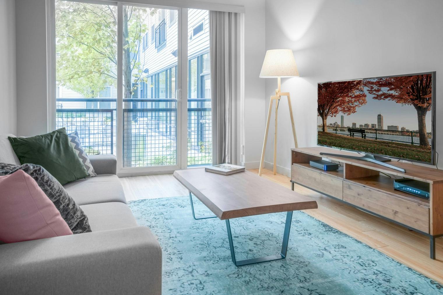 Lägenhet att hyra för $6,049 i månaden i Boston, D Street