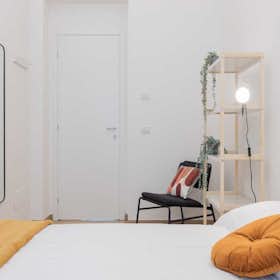 Приватна кімната за оренду для 555 EUR на місяць у Turin, Via La Loggia
