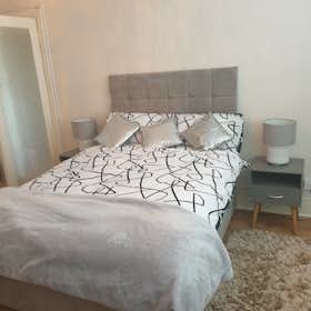 Chambre privée for rent for 1 100 £GB per month in London, Arran Road