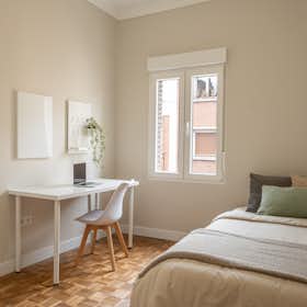私人房间 正在以 €415 的月租出租，其位于 Zaragoza, Calle Tarragona