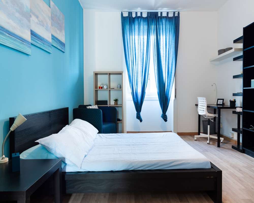 Via Raffaello Bertieri, Milan