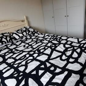 Отдельная комната сдается в аренду за 895 € в месяц в Dublin, Parklands Place