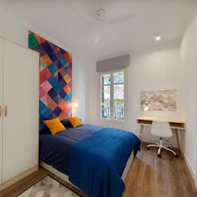Private room for rent for €895 per month in Barcelona, Carrer de Rocafort