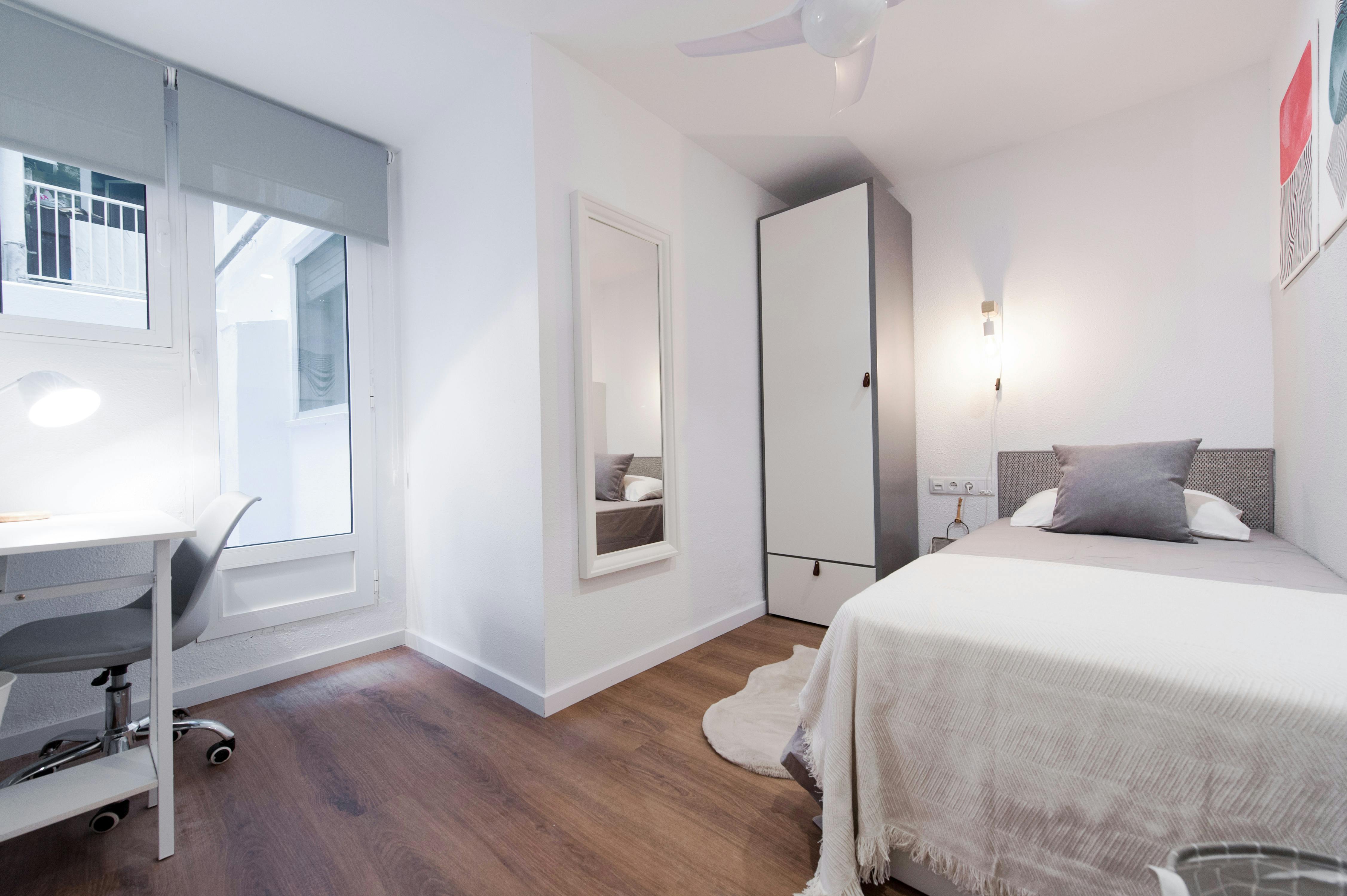 Apartment Valencia, 100m² — photo 1