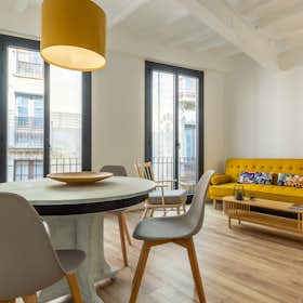 Apartment for rent for €980 per month in Reus, Carrer de Vallroquetes