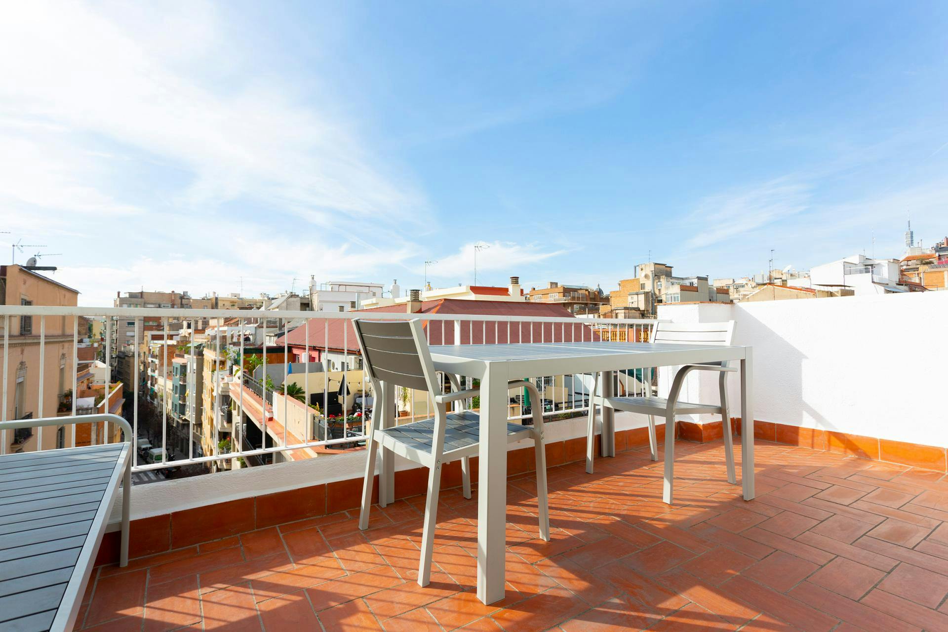 Apartment for rent for €1,300 per month in Barcelona, Carrer de Saragossa