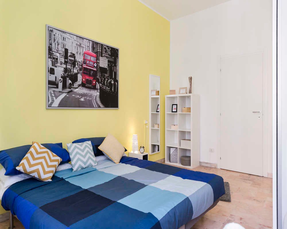 Via Cosseria, Milan preview