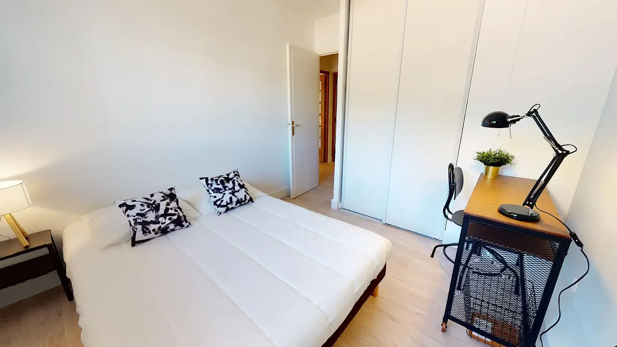 Rue Garibaldi, Lyon preview