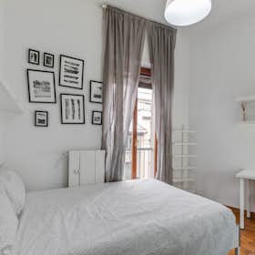 Private room for rent for €855 per month in Milan, Via Curtatone