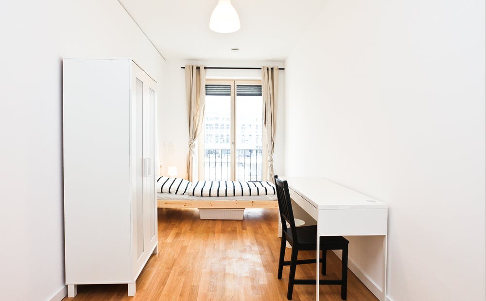 Chambre privée à louer pour 590 €/mois à Frankfurt am Main, Weisbachstraße