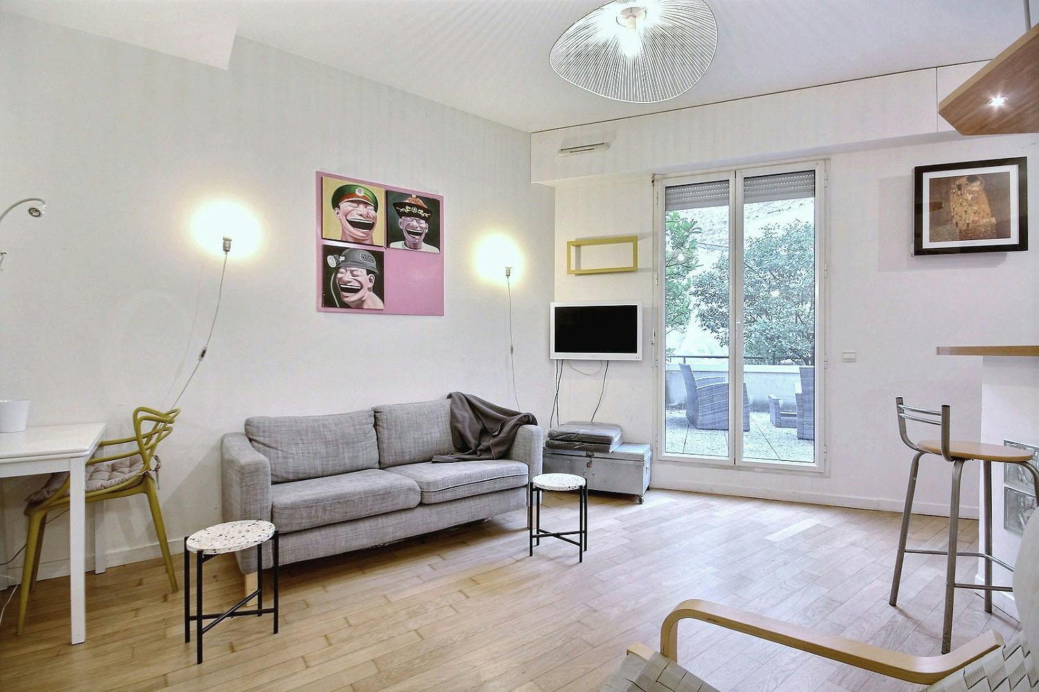 Rue Houdon, Paris preview