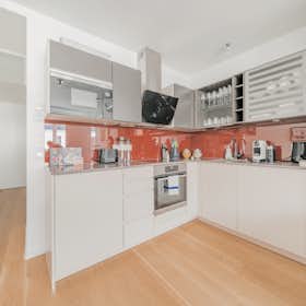 Apartment for rent for €1,450 per month in Vienna, Anschützgasse