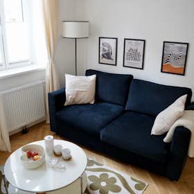 Apartment for rent for €1,349 per month in Vienna, Friedmanngasse