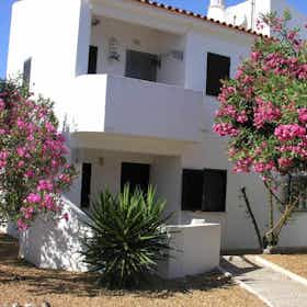 Casa en alquiler por 1200 € al mes en Faro, Rua de Retur