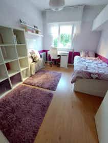 Privé kamer te huur voor € 550 per maand in Oeiras, Largo Maria Leonor