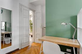 Private room for rent for €835 per month in Milan, Via Annibale Caretta