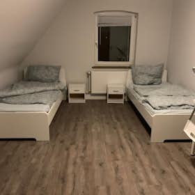 Appartamento in affitto a 2.745 € al mese a Bebra, Im Göttinger Bogen