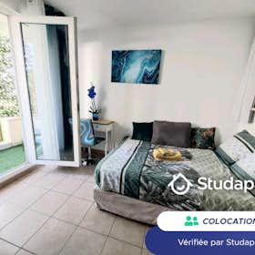 Отдельная комната сдается в аренду за 630 € в месяц в Montévrain, Avenue de la Société des Nations