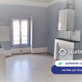 公寓 for rent for €600 per month in Limoges, Rue François Chenieux